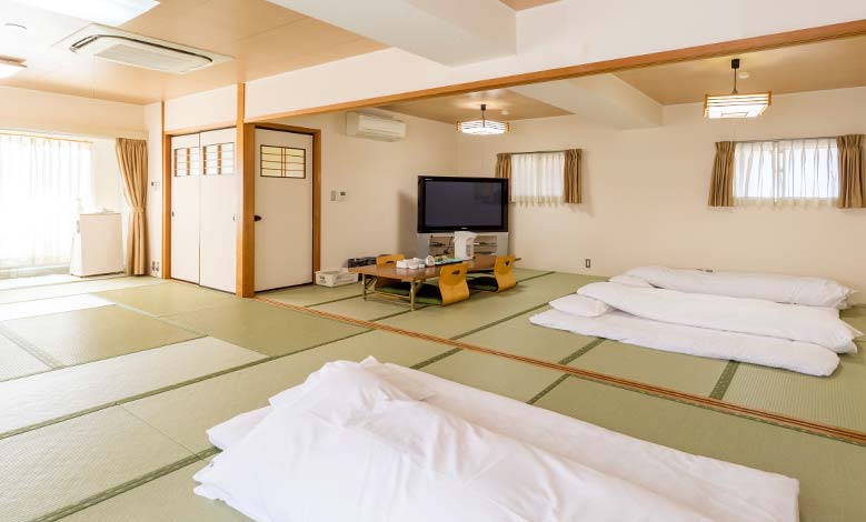 Large Japanese Room 20 Tatami Mats