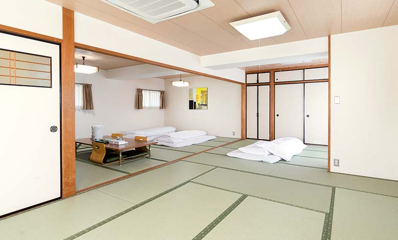 Large Japanese Room 20 Tatami Mats